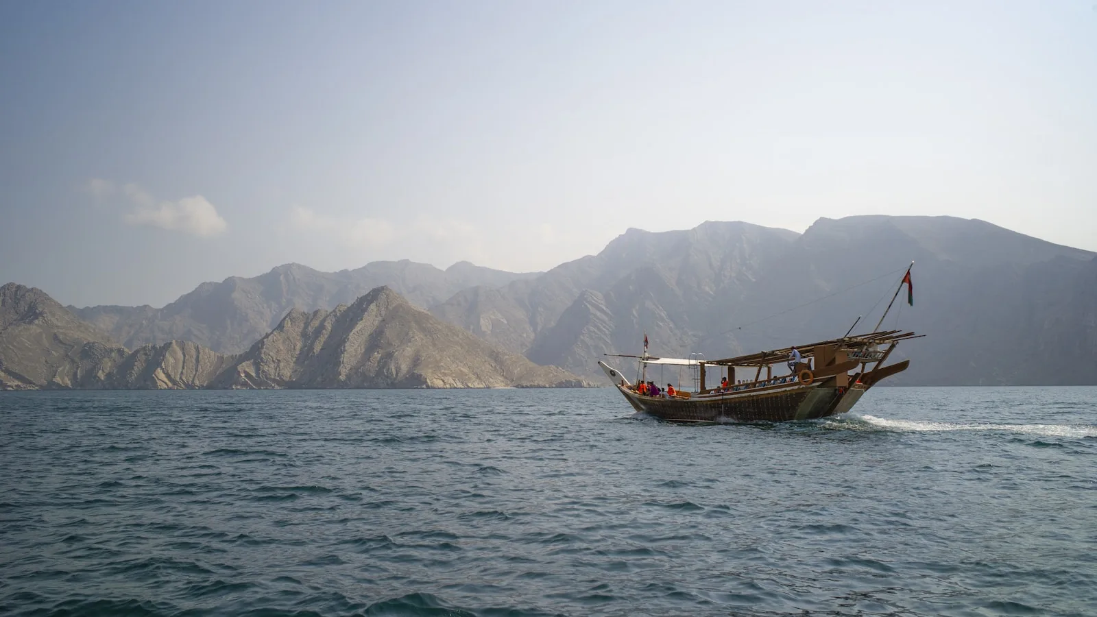 Jour 1 : Arrivée à Khasab, le port des fjords