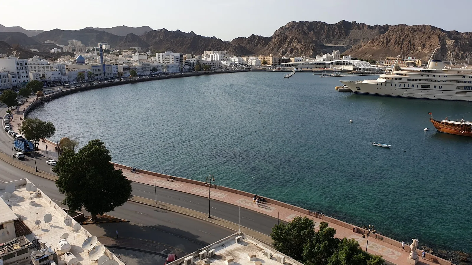 La corniche et le souk de Mutrah