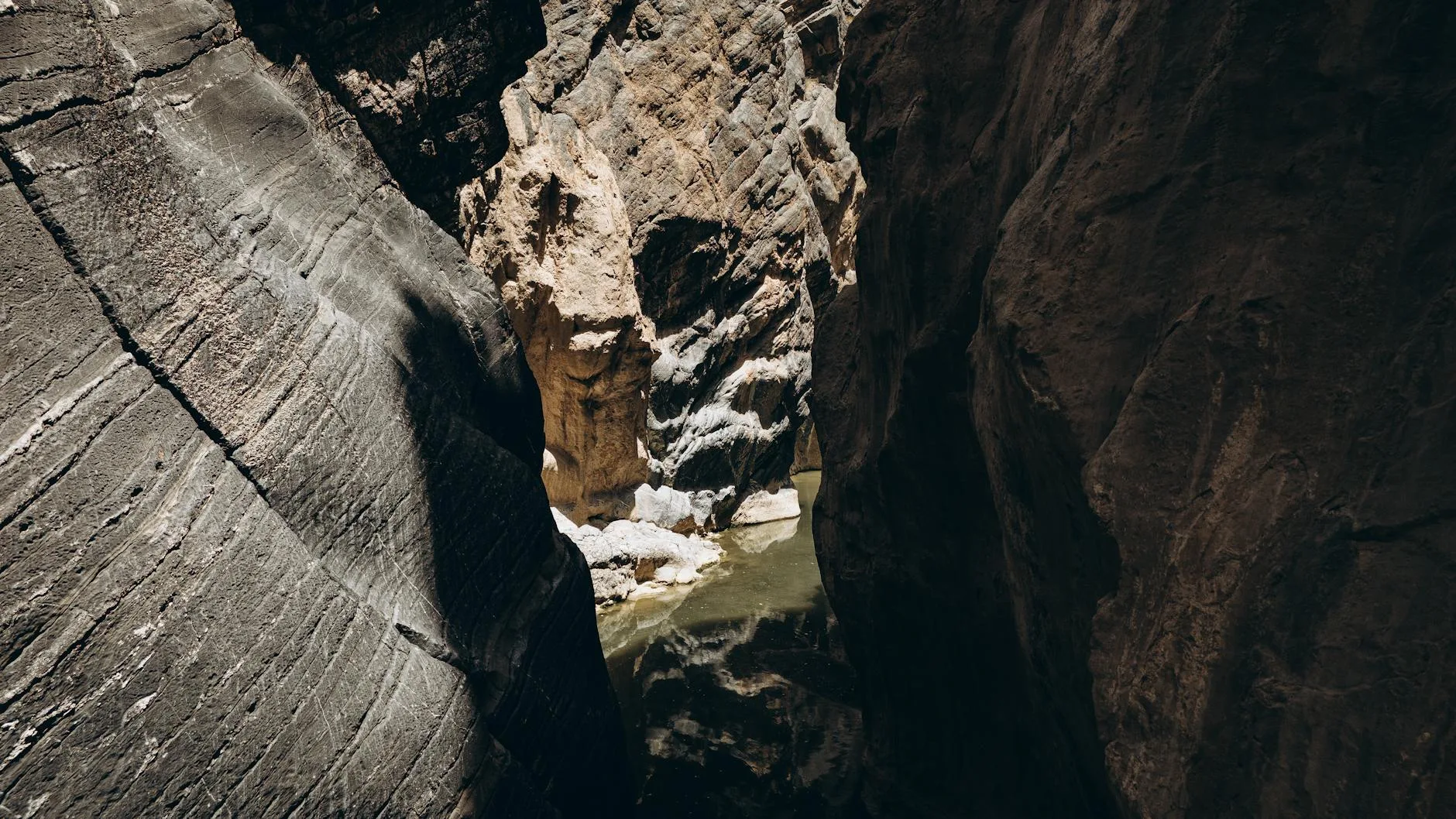 ️ Wadi Nakhr — Le Grand Canyon d'Arabie